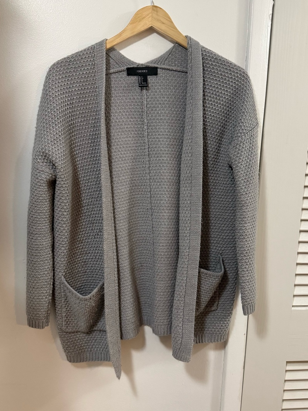 Forever 21 Knit grey cardigan